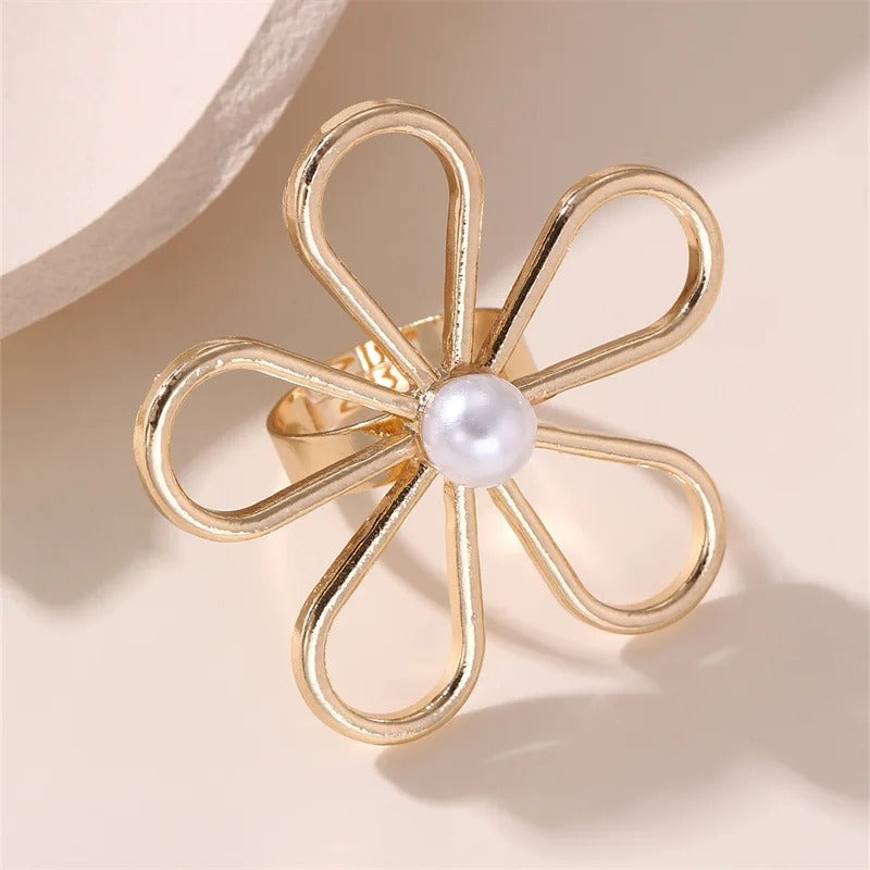 Trio Bloom Finger Rings